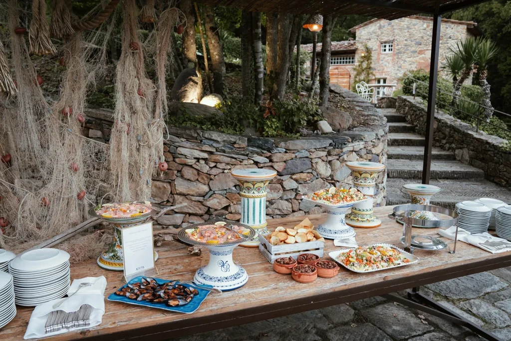 L'aperitivo allestito in giardino