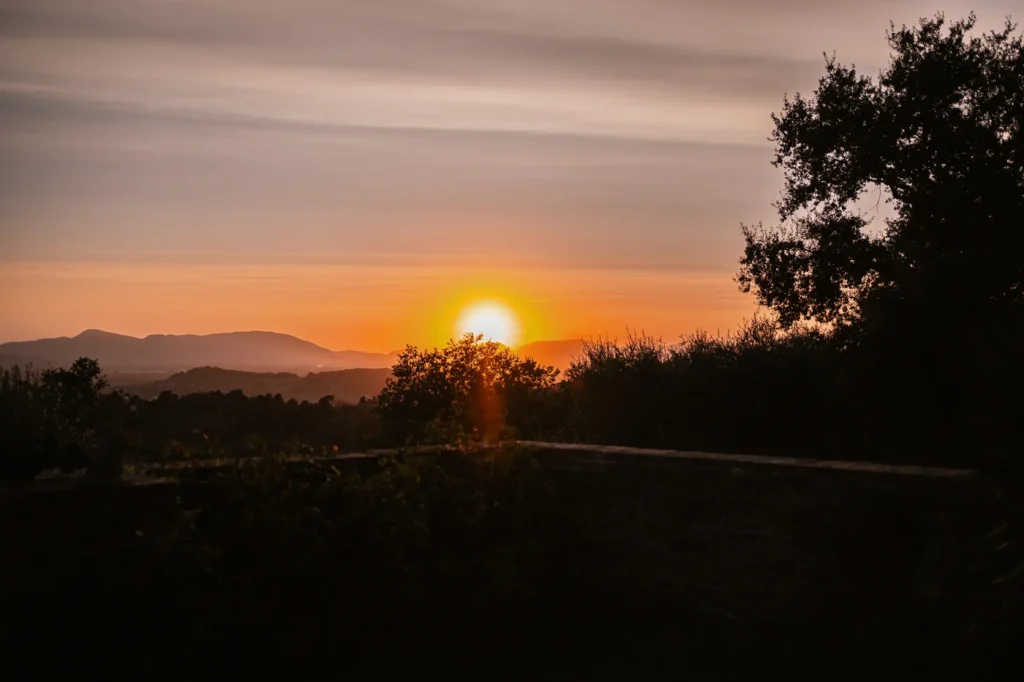 Il tramonto sulle colline